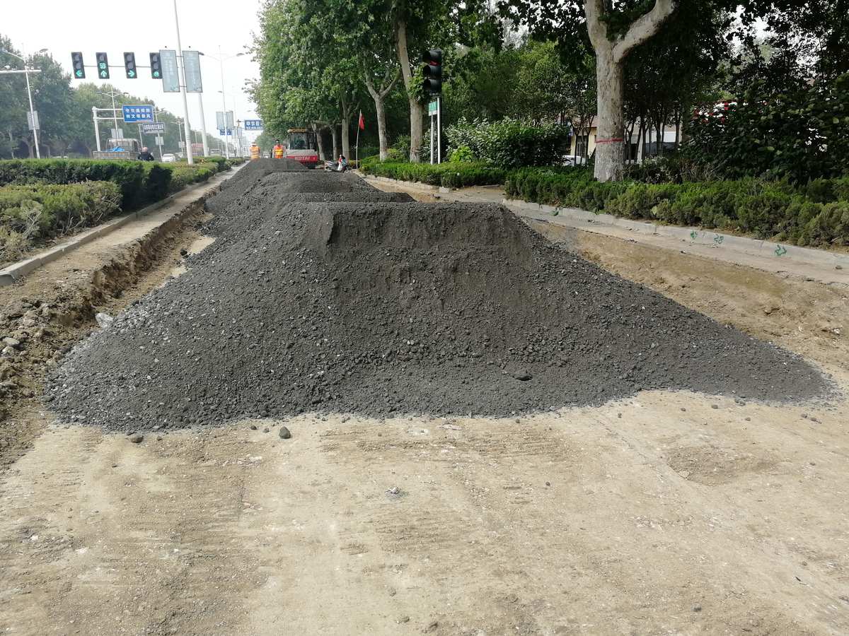 二灰碎石填料在道路工程中的应用分析